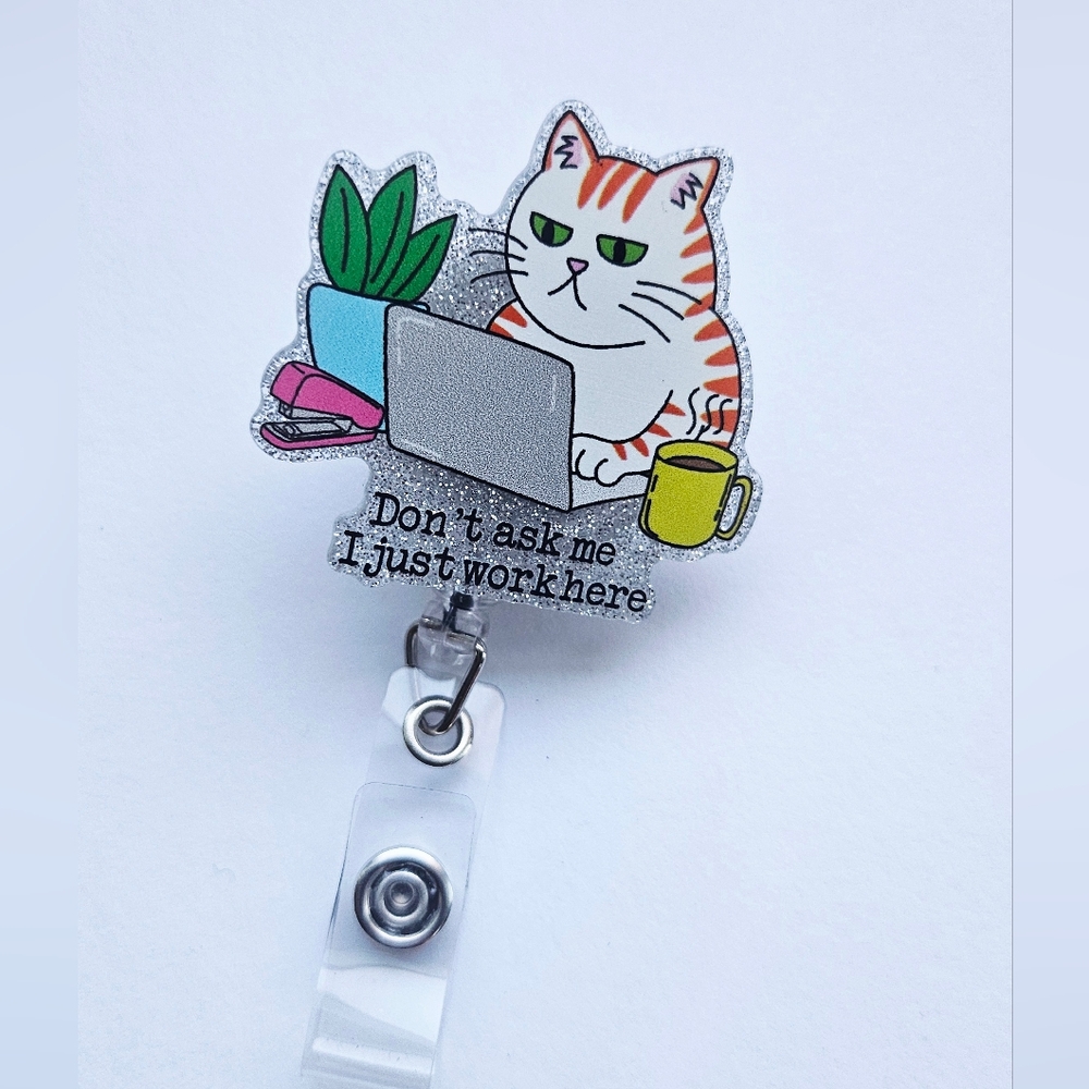 New Cat Themed Retractable ID Card Badge Holder, Name Tag Office Badge Clip